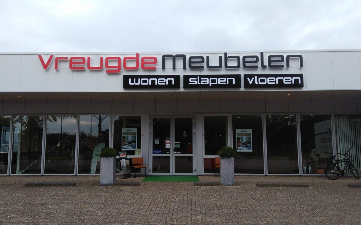 Vreugde Meubelen 1